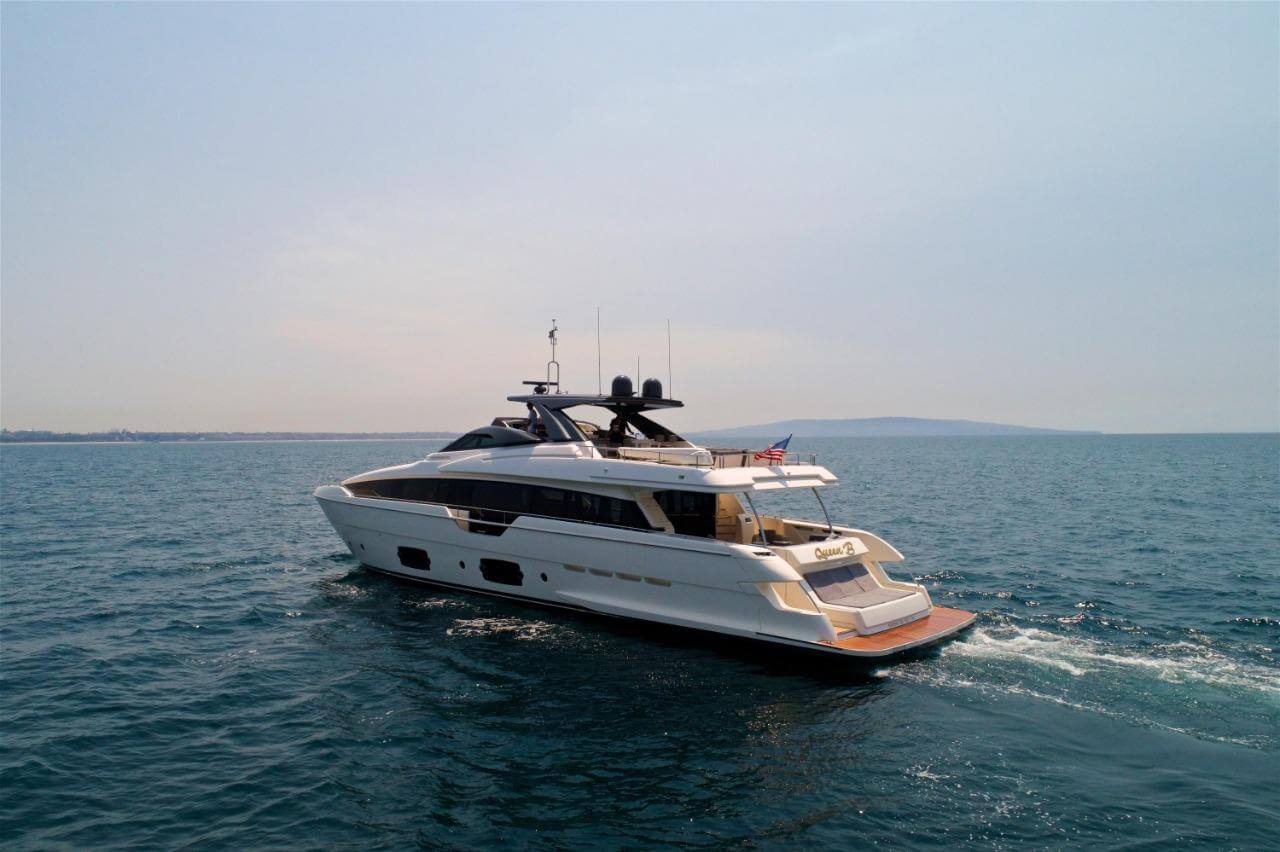 96' Ferretti Flybridge