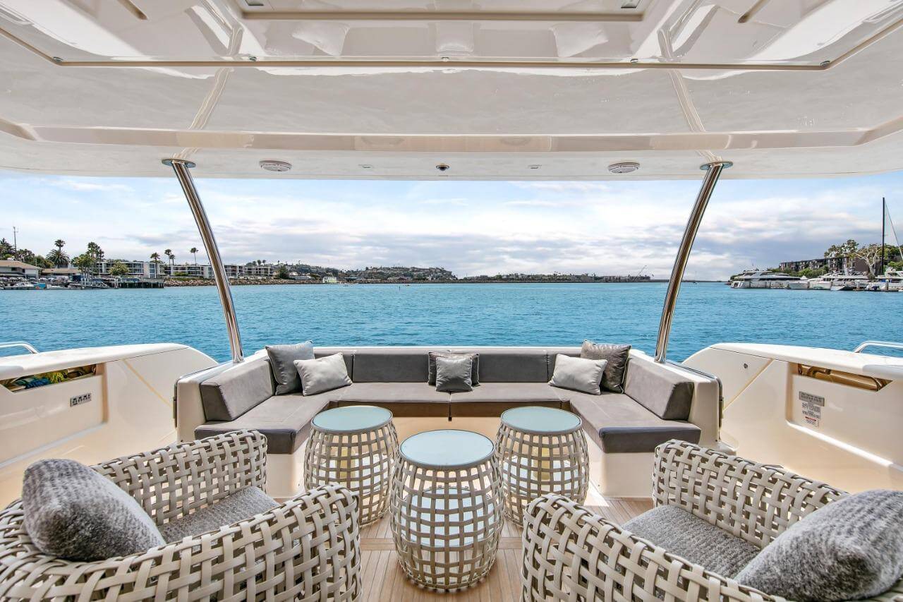 96' Ferretti Flybridge