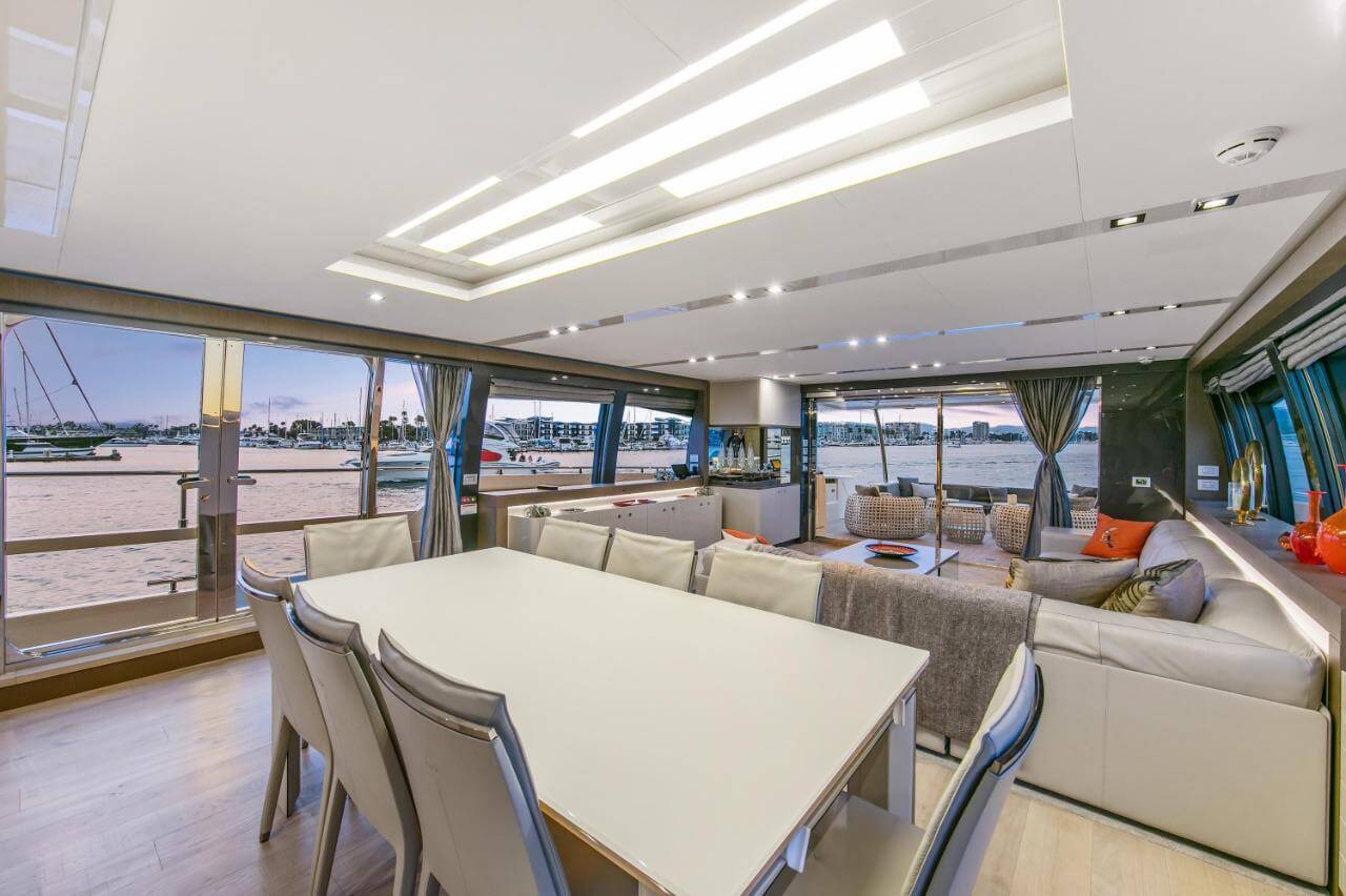 96' Ferretti Flybridge