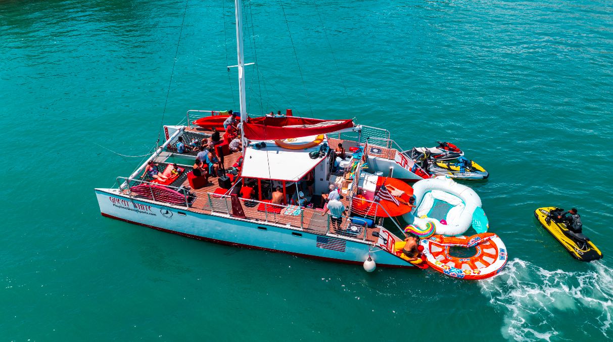 50' Catamaran + Water Toys
