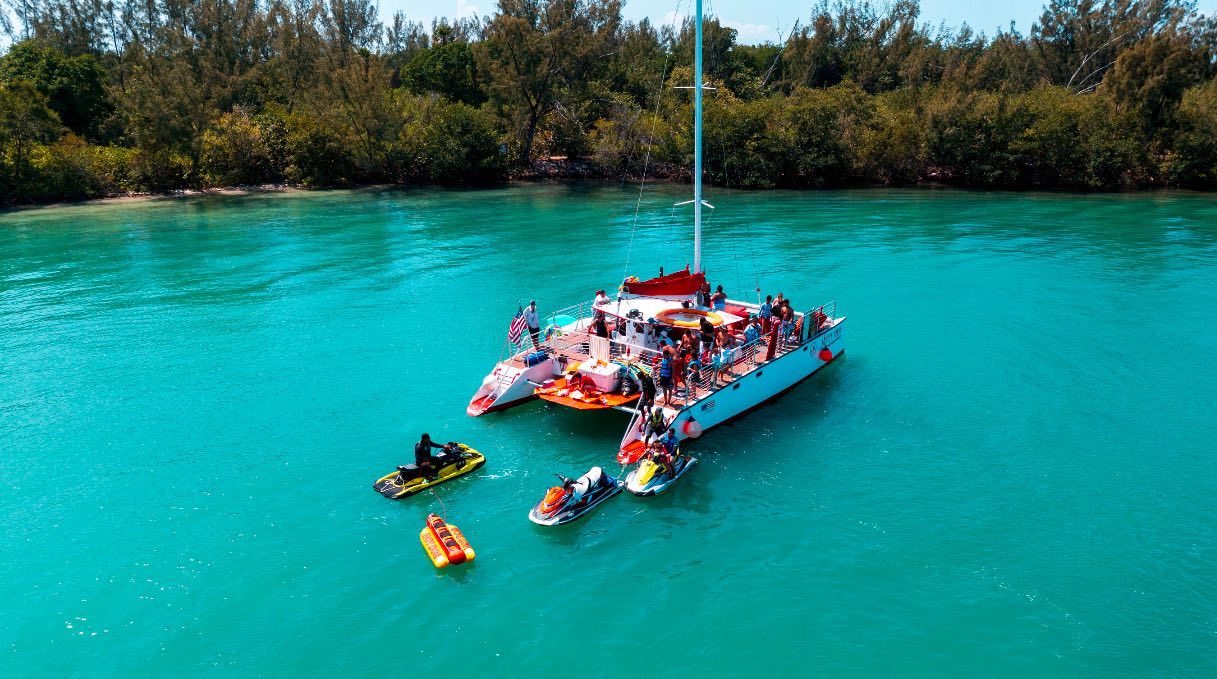 50' Catamaran + Water Toys